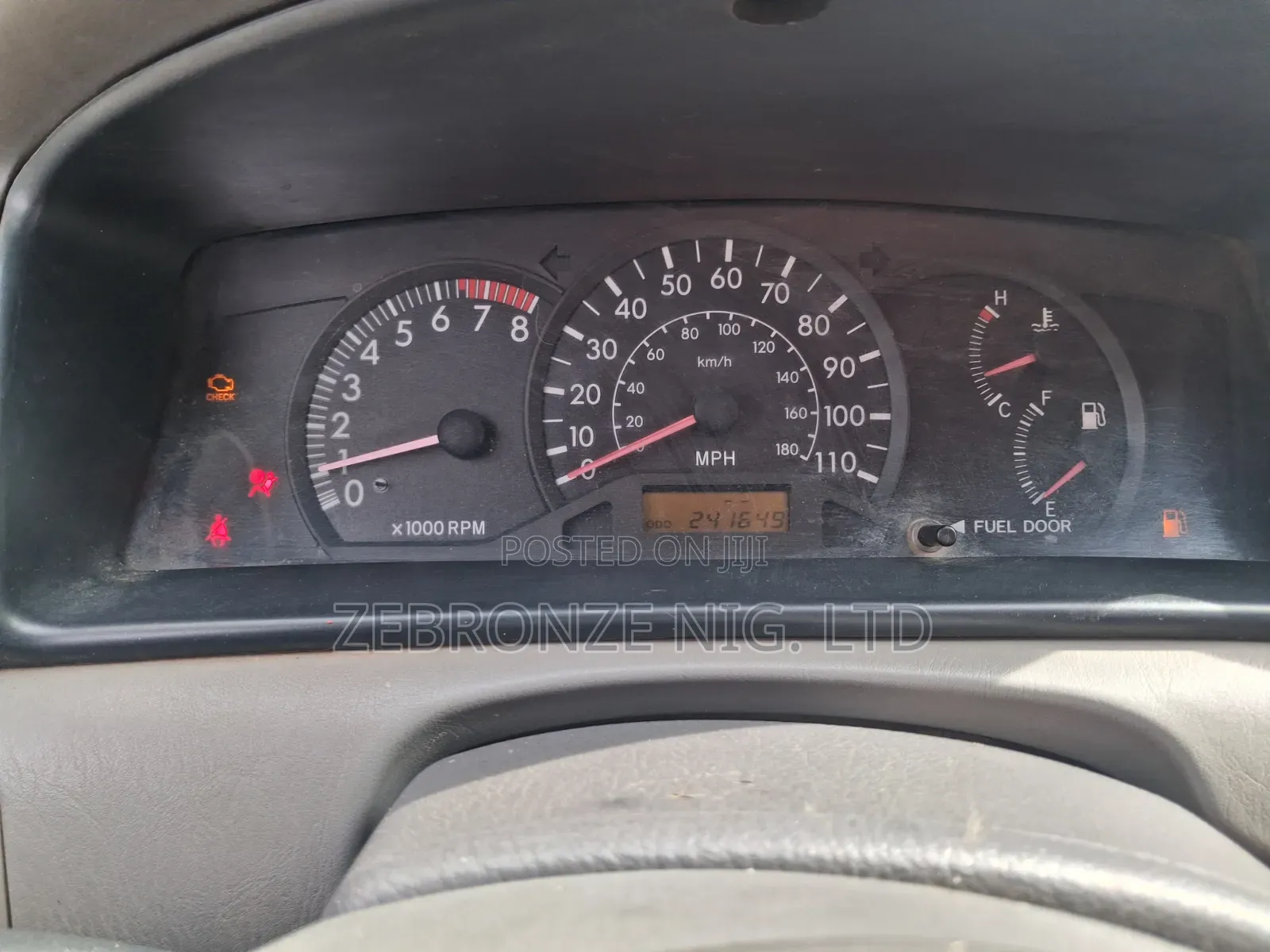 Toyota Corolla 2004 Red