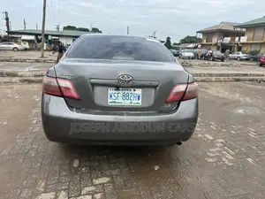 Toyota Camry LE 4dr Sedan (2.4L 4cyl 5A) 2007 Gray