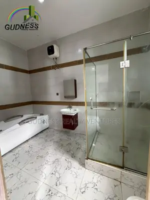 1bdrm Apartment in Lekki for rent