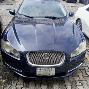Jaguar XF 2010 Blue