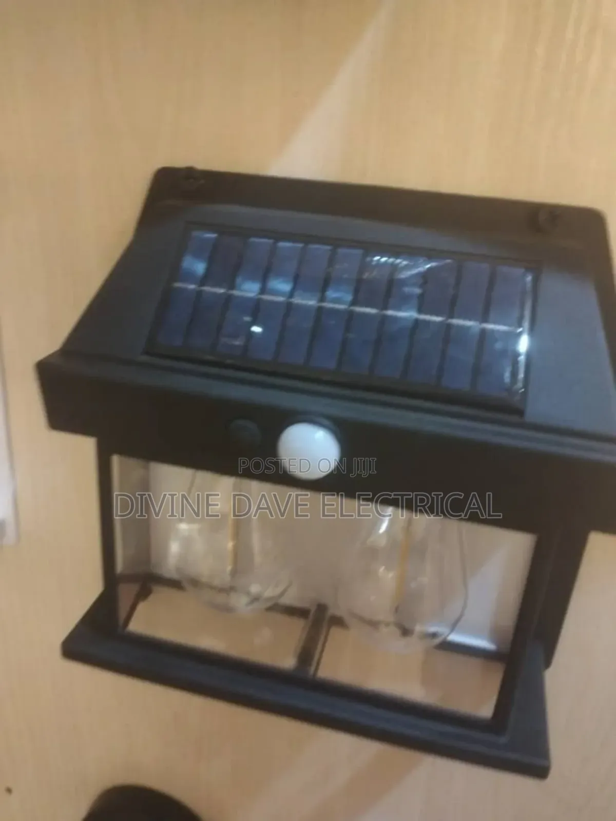 Solar Wall Lamp