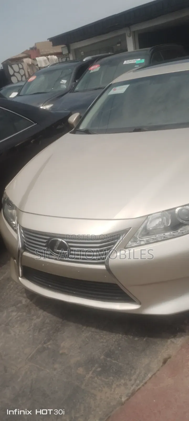 Lexus ES 2013 Gold