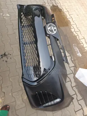 Complete Front Bumper Corolla 2017 Se
