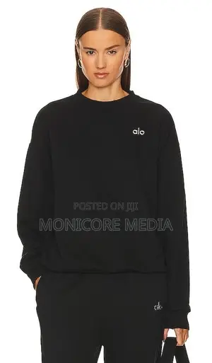 Alo Female Shirt Round Neck