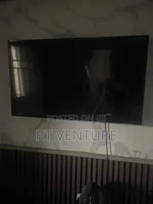 43 Inches Royal Smart Tv
