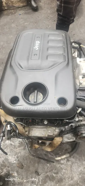 Complete Engine and Transmission for Cherokee 4 Plug