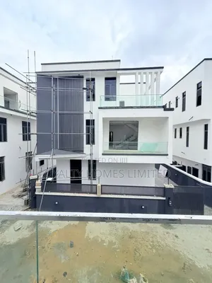 5bdrm Duplex in Omole Phase 2 for sale