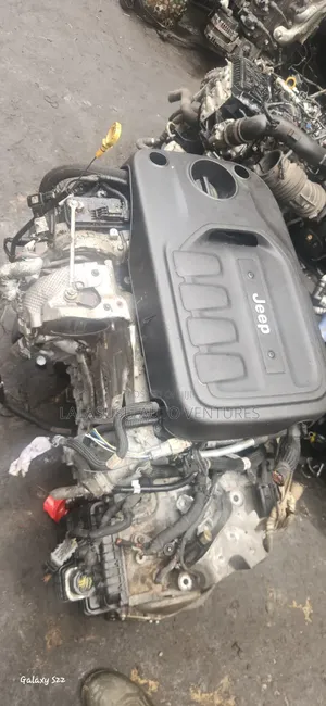 Complete Engine and Transmission for Cherokee 4 Plug