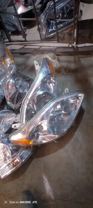 Headlamp Matrix 2005