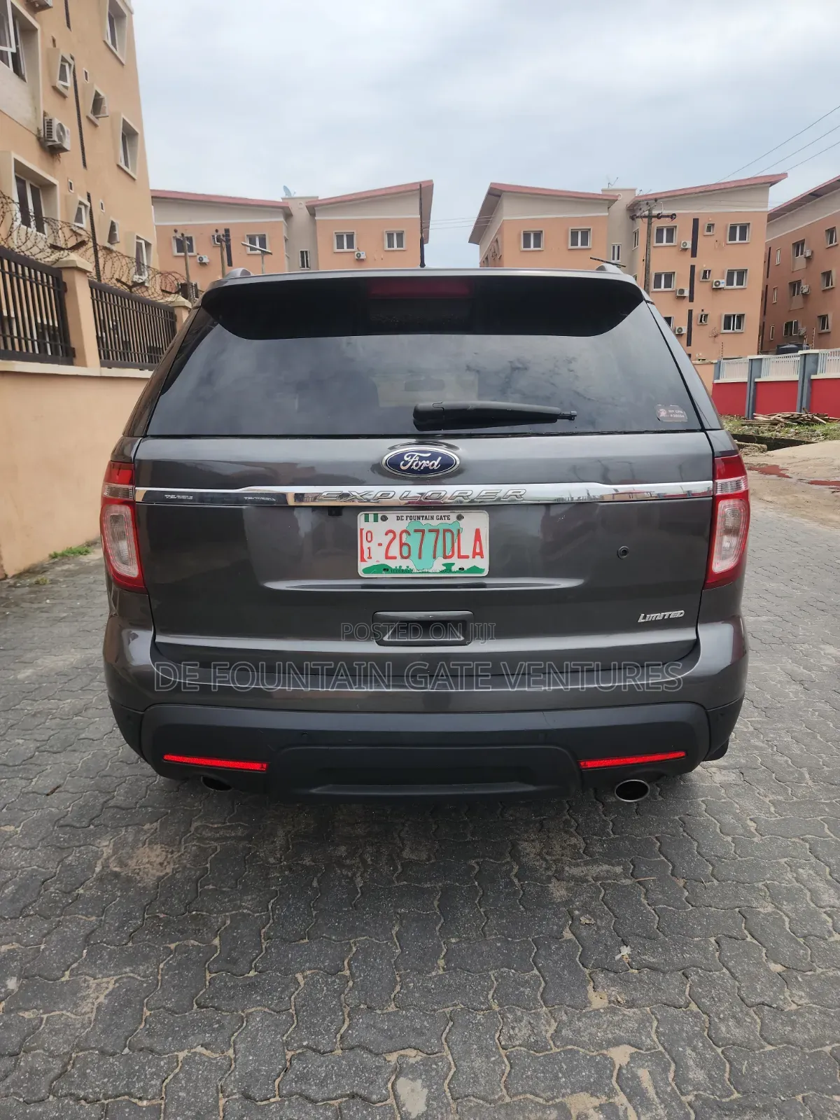 Ford Explorer 2015 Gray