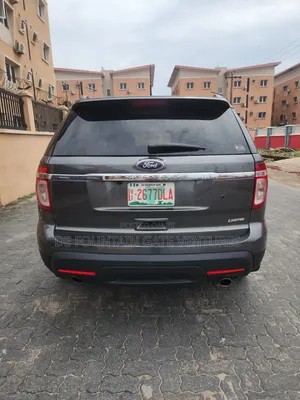 Ford Explorer 2015 Gray
