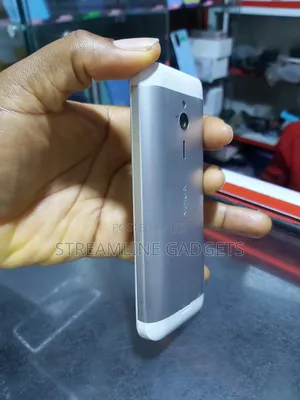 Nokia 230 Dual SIM White