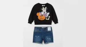 Sweater Top and Short Jeans