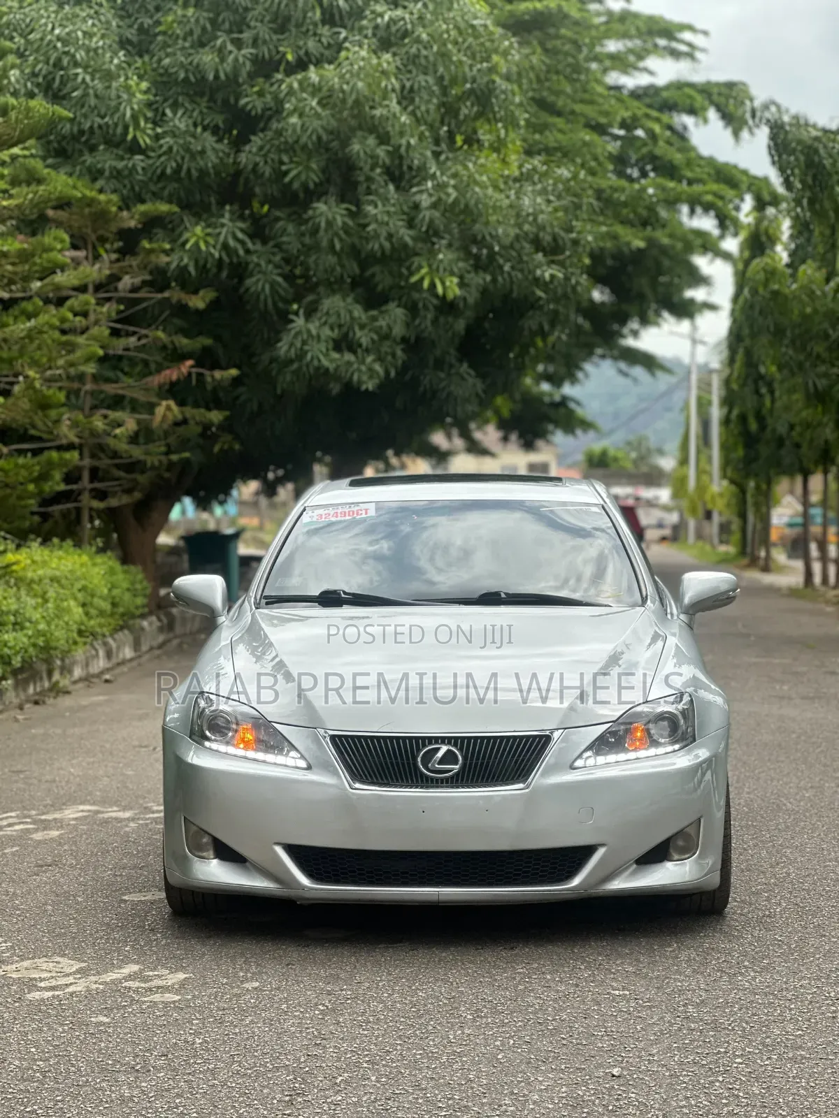 Lexus IS 2012 Silver