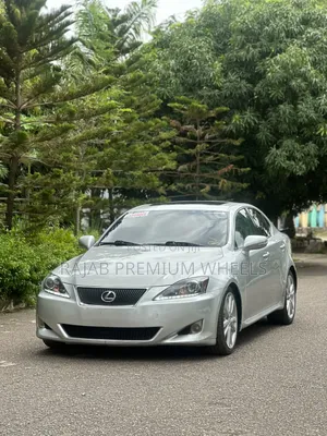 Lexus IS 2012 Silver