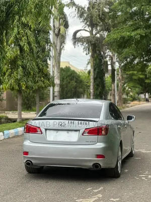 Lexus IS 2012 Silver