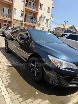 Toyota Camry 2017 Black