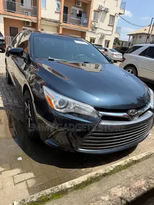 Toyota Camry 2017 Black