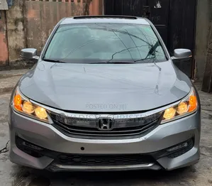 Honda Accord 2016 Gray