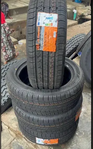 Premium Tyres 265/65/17 Michelin for 4runner.