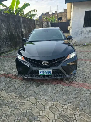 Toyota Camry 2018 Black