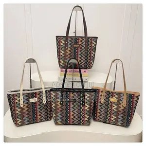 Quality Ladies Handbags Distributor