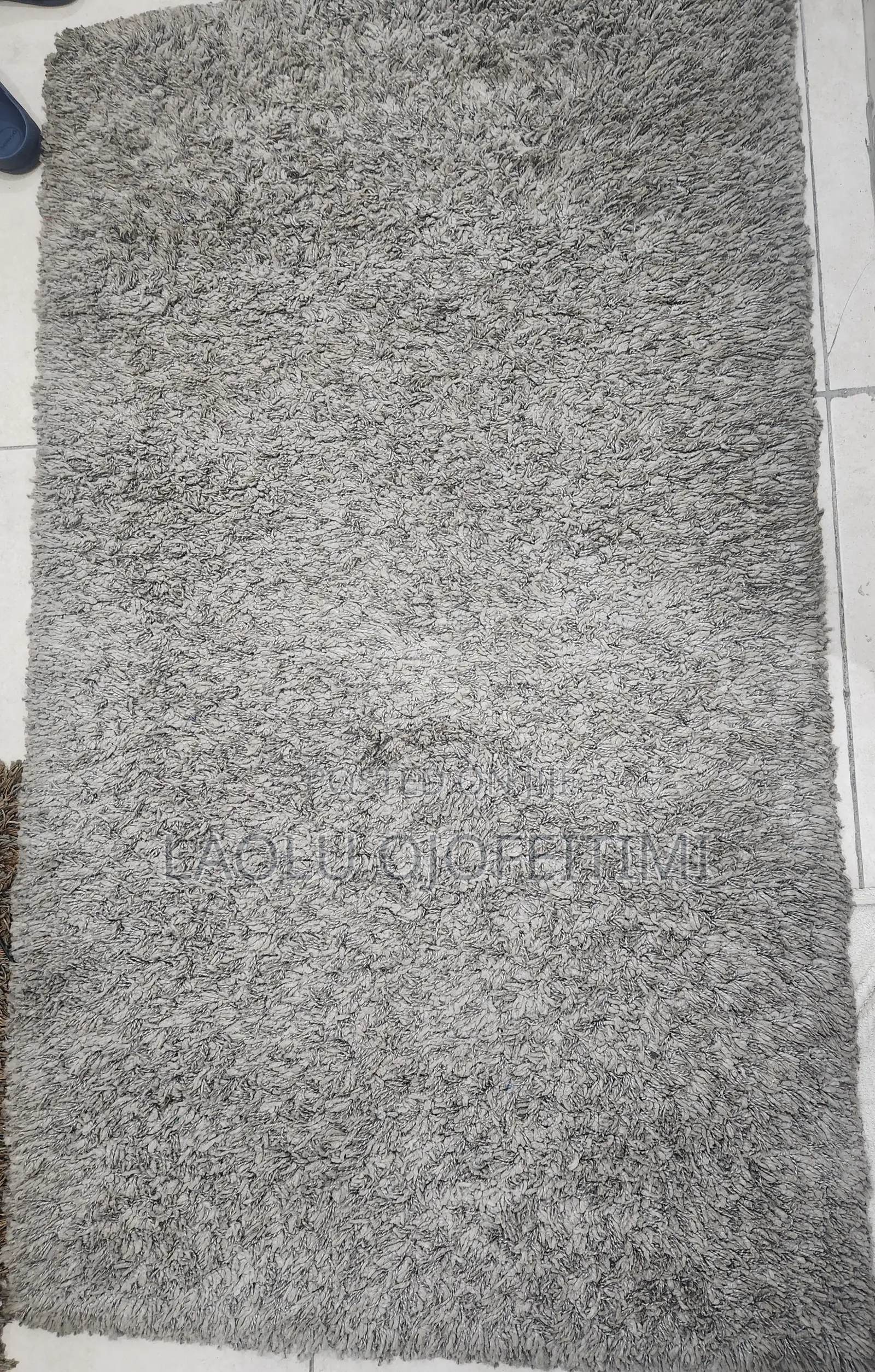 Center Rugs