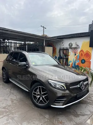 Mercedes-Benz GLC-Class 2017 Brown