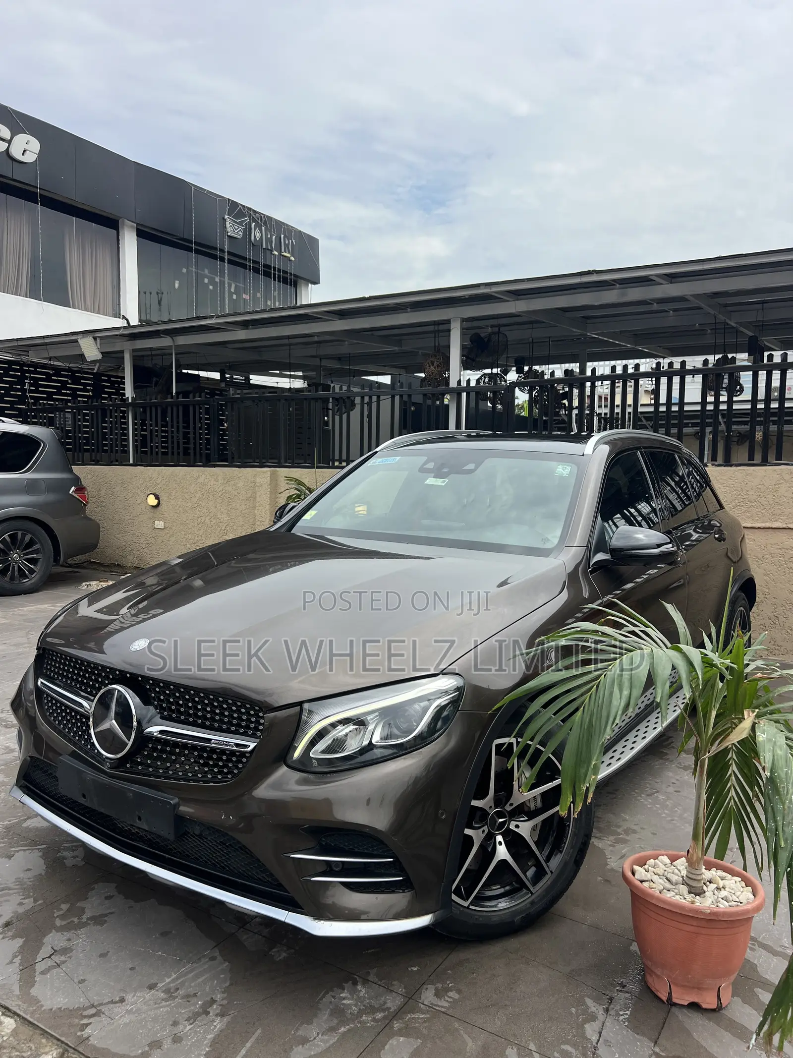 Mercedes-Benz GLC-Class 2017 Brown