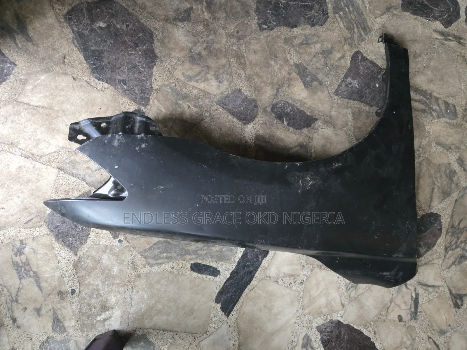 Fender Camry 207/2010