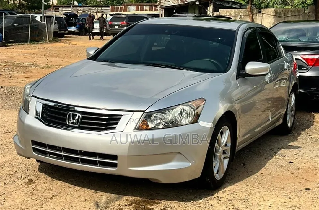 Honda Accord 2009 Silver
