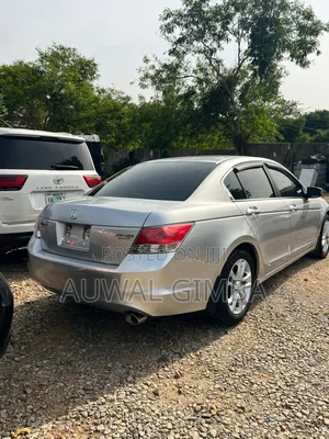 Honda Accord 2009 Silver