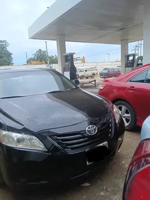 Toyota Camry XLE 4dr Sedan (2.4L 4cyl 5A) 2009 Black