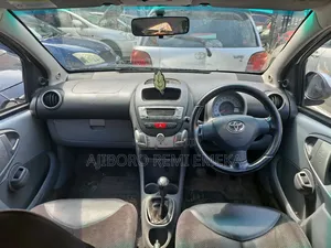 Toyota Aygo 1.0 5-Door 2008 Silver