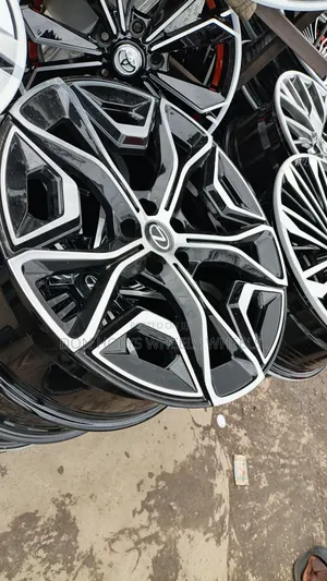 Quality Alloy Rims for Toyota 20 Inches