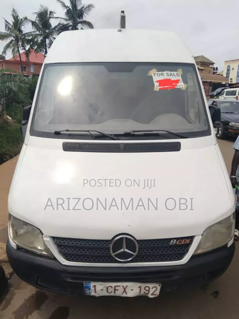 Mercedes-Benz Sprinter 2006 White
