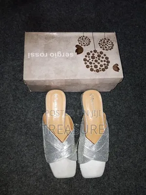 T Shoe Shop