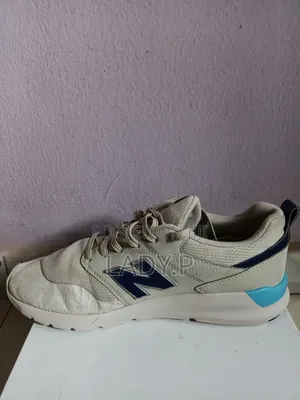 New Balance 009 Men's Sneaker- Size 43