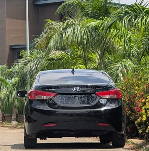 Hyundai Elantra 2013 Black