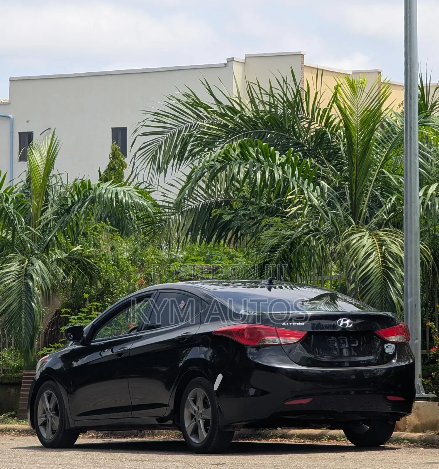 Hyundai Elantra 2013 Black