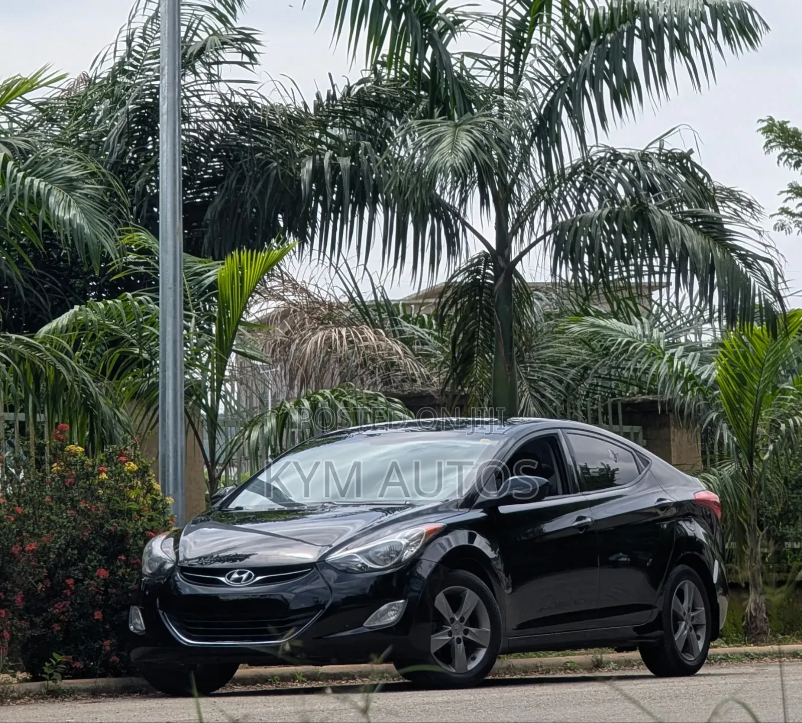 Hyundai Elantra 2013 Black