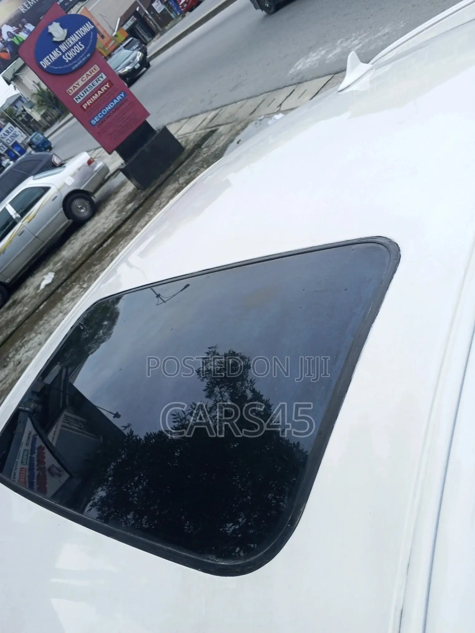 Lexus ES 350 2011 White