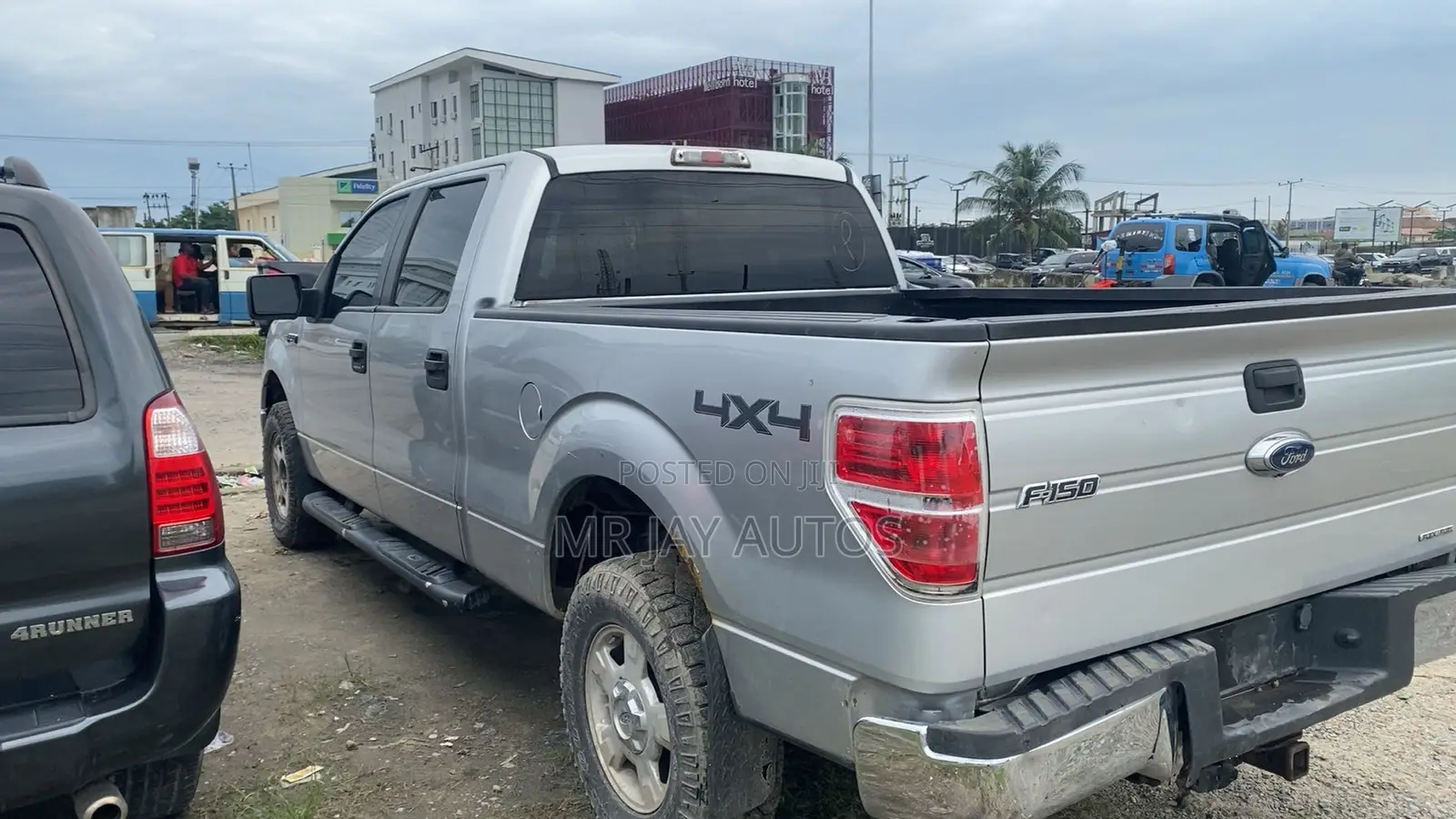 Ford F-150 2012 Silver