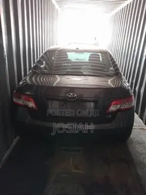 Toyota Camry 2011 Gray