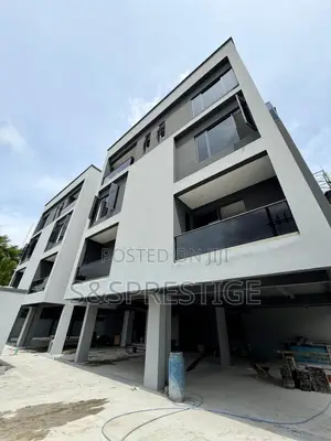 2bdrm Apartment in Lekki Phase 1 for sale