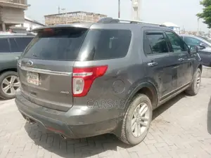 Ford Explorer 2013 Gray