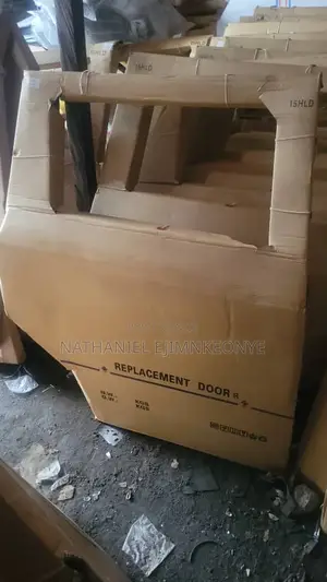 Back Door Highlander 2014-2019 Rh