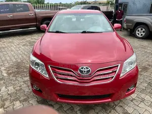 Toyota Camry LE 4dr Sedan (2.5L 4cyl 6AM) 2010 Red