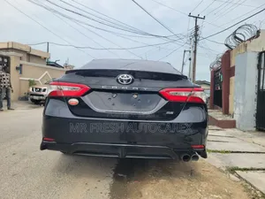 Toyota Camry 2018 Black