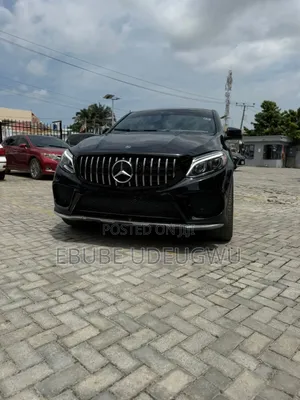 Mercedes-Benz GLE-Class 2018 Blue